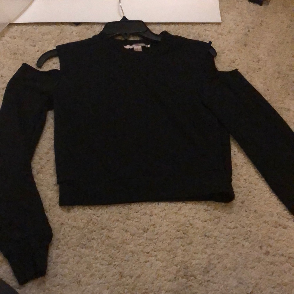 Crop top sweater